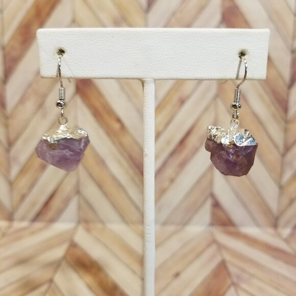 AZ Handmade Designs Jewelry - Amethyst and Silver Dangling Earrings